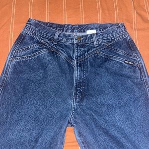 Vintage Rocky Mountain jeans tag size 11/30